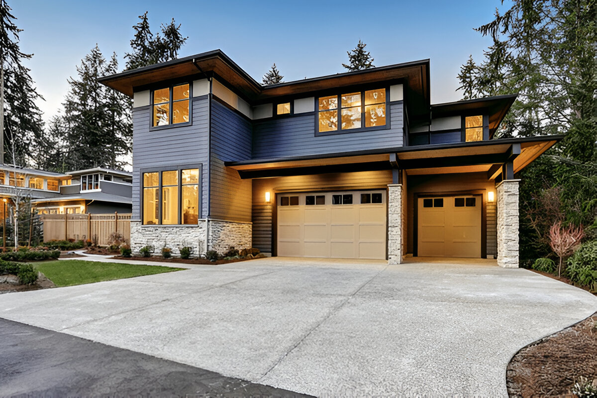 About 2 pi garage door installation and repair